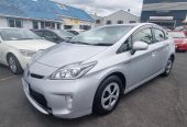 2015 Toyota Prius 1.8 S / HYBRID / BACK CAMERA / ALLOYS Sedan Automatic