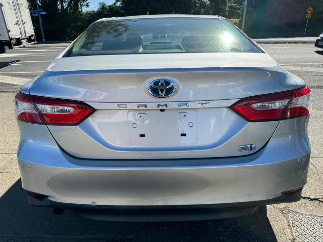 2017 Toyota Camry Hybrid Low Kms Done Sedan Automatic Hybrid/ Rev. Camera/ Bluetooth Audio/ Parking Sensors