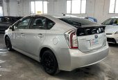 2013 Toyota Prius S / ALLOYS /REVERSE CAMERA / PUSH START Sedan Automatic