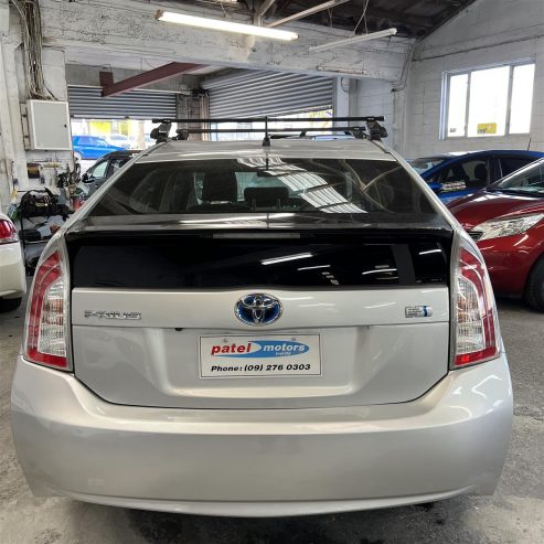 2013 Toyota Prius Hatchback Automatic