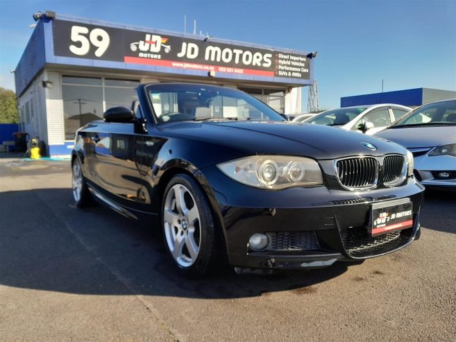 2010 BMW 120i BMW Convertible M Series Convertible Automatic No Extra Fees