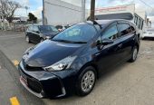 2019 Toyota Prius Alpha 5 Seater Low Kms with Radar Cruise/ LDA/ Heated Seats Station Wagon Automatic Hybrid/ Rev. Camera/ Mags/ Bluetooth/ Heated FR. Seats