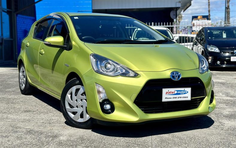 2015 Toyota Aqua Metallic Green Color, Auto Headlamps, Rev Camera Hatchback Automatic