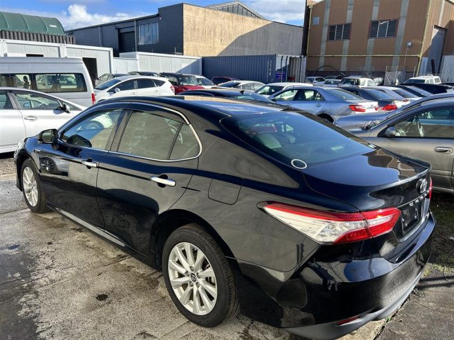 2017 Toyota Camry Sedan Automatic HYBRID 2.5 LTR,0 DEPOSIT FINANCE AVALIABLE