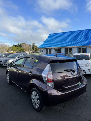 2014 Toyota Aqua G / BACK CAMERA / PUSH START Hatchback Automatic