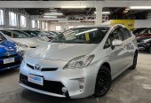 2013 Toyota Prius S / ALLOYS /REVERSE CAMERA / PUSH START Sedan Automatic