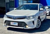 2015 Toyota Camry HYBRID G PACKAGE / ALLOYS/ BACK CAMERA / CRUISE CONTROL Sedan Automatic