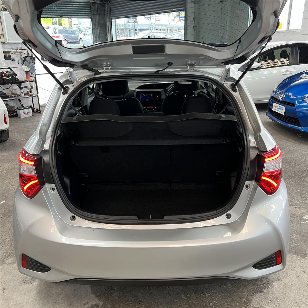 2018 Toyota Vitz HYBRID F Hatchback Automatic