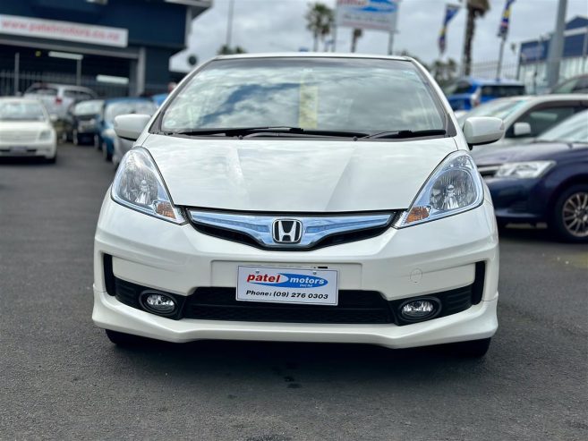 2012 Honda Fit HYBRID RS / ALLOYS Hatchback Automatic