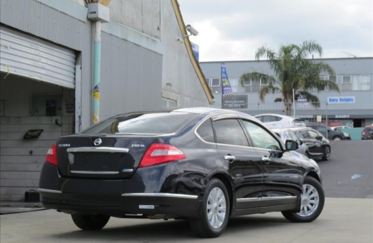 2011 Nissan Teana Beautiful Black Colour Sedan Automatic