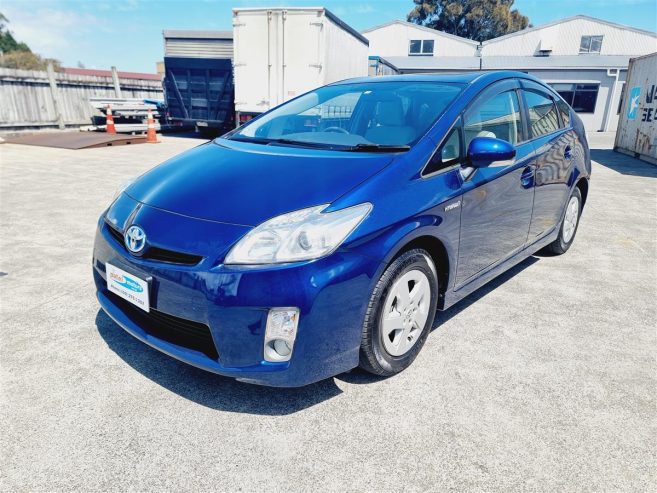 2011 Toyota Prius S / ALLOYS Sedan Automatic