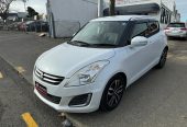 2015 Suzuki Swift Style Package Leather Seats/ Heated Seats Hatchback Automatic Idle Stopping/ Mags/ Bluetooth Audio/ Cruise Control/ Rev. Camera/ Paddle Shift