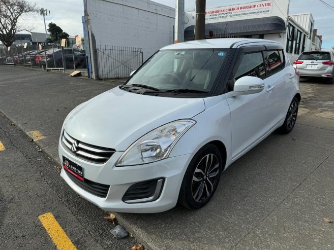 2015 Suzuki Swift Style Package Leather Seats/ Heated Seats Hatchback Automatic Idle Stopping/ Mags/ Bluetooth Audio/ Cruise Control/ Rev. Camera/ Paddle Shift