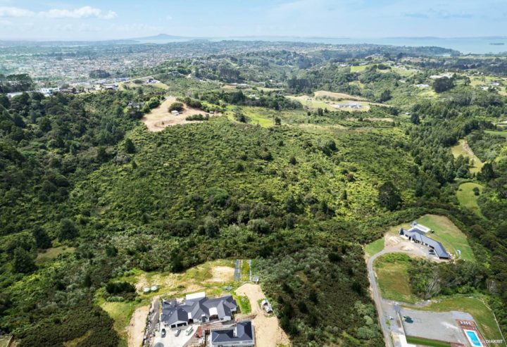 25 Masons Road, East Tamaki Heights, Auckland