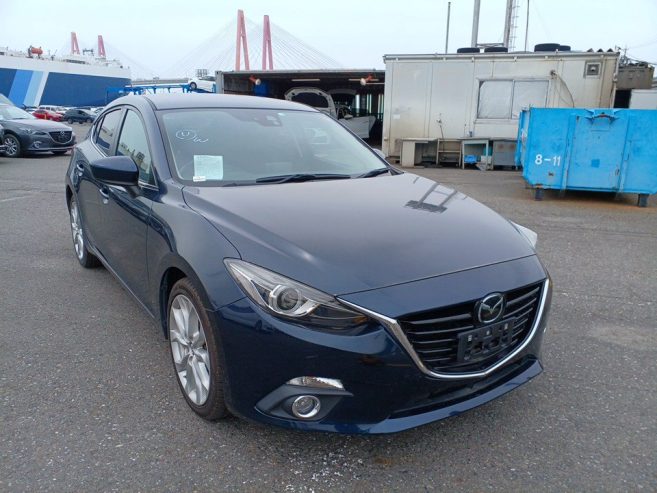 2014 Mazda Axela Hatchback Automatic