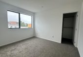 7/5 Thompson Street, Mangere East, Auckland