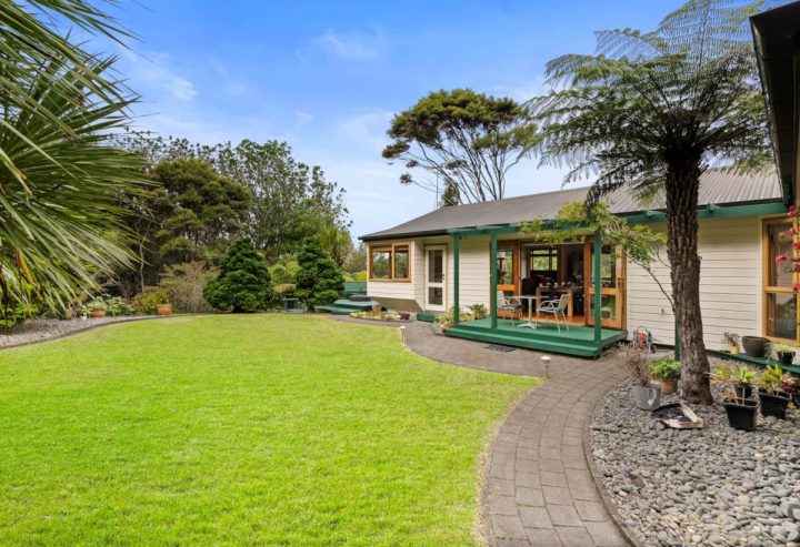 305 Hill Road, The Gardens, Auckland