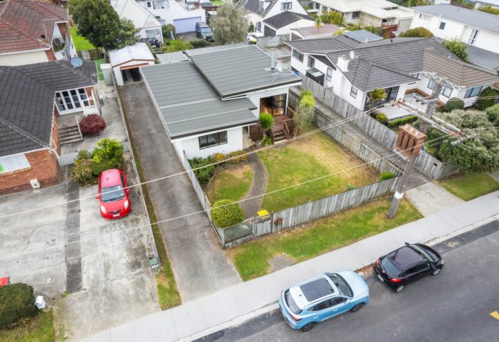 1/11 Richard Avenue, Bucklands Beach, Auckland