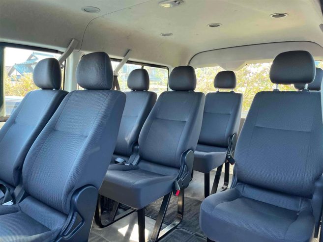 2012 Toyota Hiace 10 seater Van Automatic WAGON DX