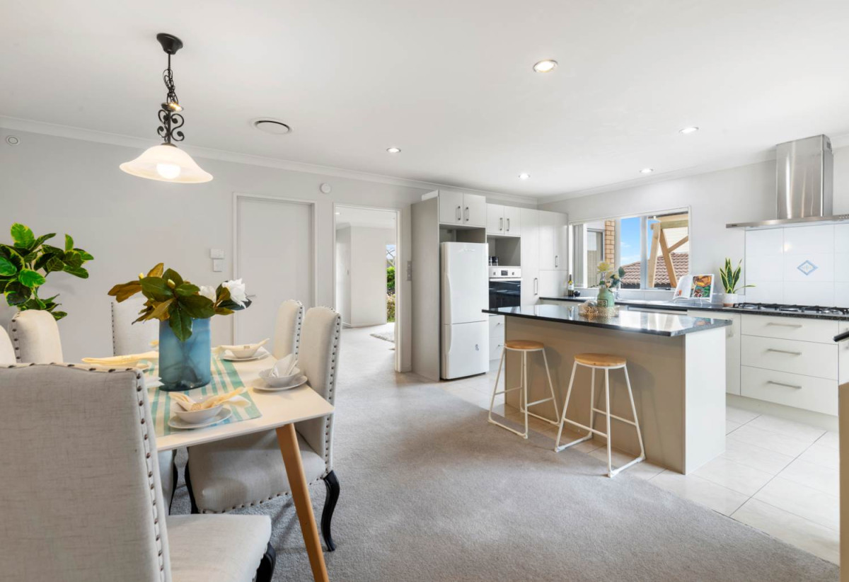 4 Liscooly Place, Flat Bush, Auckland