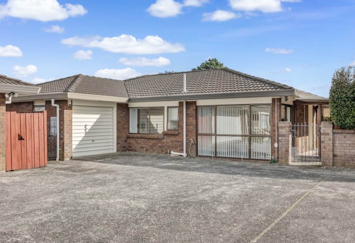 1/17 Seneca Court, Golflands, Auckland