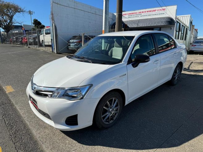 2014 Toyota Axio Corolla Hybrid Very Low Kms with Mags Sedan Automatic Hybrid/ Low Kms/ Mags