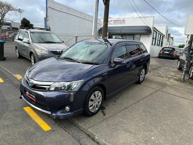 2014 Toyota Corolla Fielder Hybrid Push Button Start with Rev. Camera/ New Tyres Station Wagon Automatic 1 Year Warranty with 1 Year Roadside Service