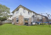 18 & 18A Carrick Glen Avenue, Flat Bush, Auckland