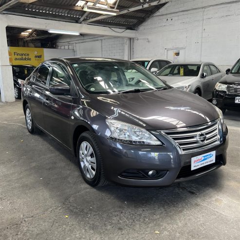 2012 Nissan Sylphy S / BACK CAMERA / 1800 CC Sedan Automatic EXTREMELY LOW MILEAGE