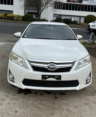 2012 Daihatsu Altis Sedan Automatic HYBRID 2.5 LTR