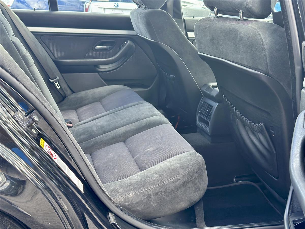 2002 BMW 525i M Sport Sedan Automatic