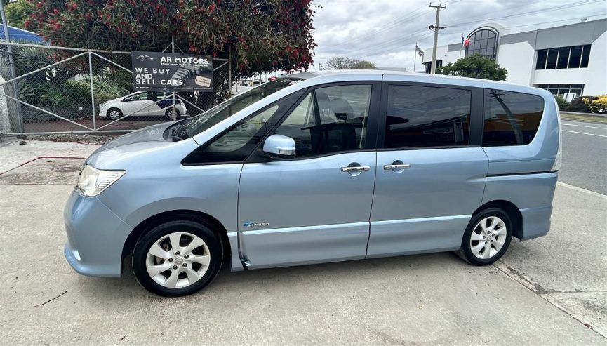 2013 Nissan Serena Van Automatic