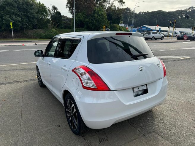 2015 Suzuki Swift Style Package Leather Seats/ Heated Seats Hatchback Automatic Idle Stopping/ Mags/ Bluetooth Audio/ Cruise Control/ Rev. Camera/ Paddle Shift