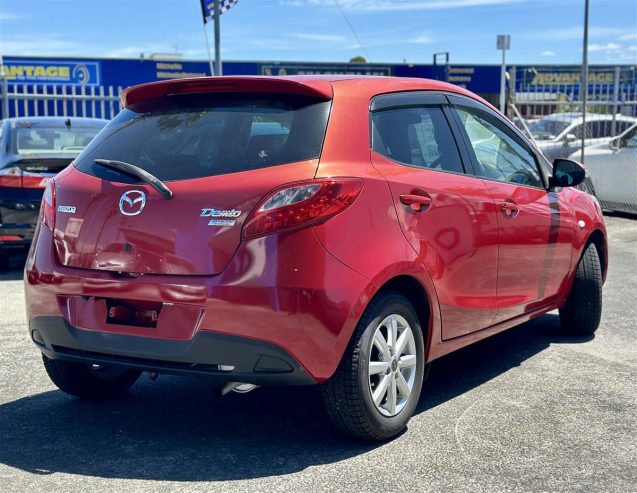 2013 Mazda Demio 13- SKYACTIVE SHOE TING STAR Hatchback Automatic