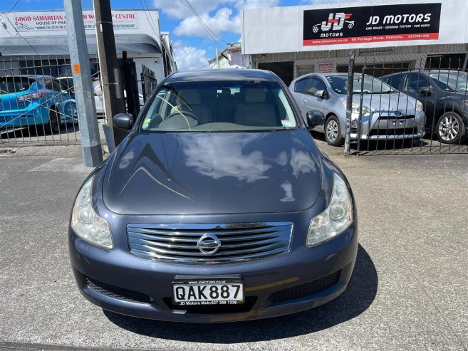 2007 Nissan Skyline 250GT Very Low Kms Sedan Automatic V6/ Leather Interior/ Heated Seats/ Rev. Camera/ Side Camera