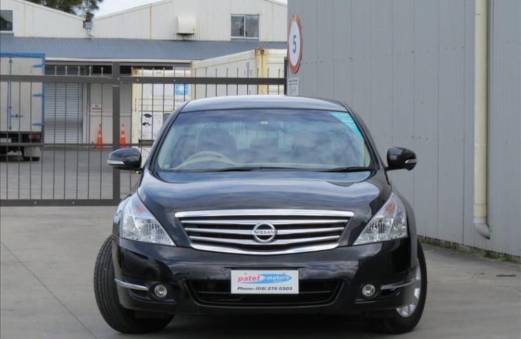 2011 Nissan Teana Beautiful Black Colour Sedan Automatic