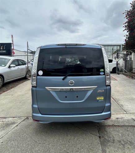 2013 Nissan Serena Van Automatic