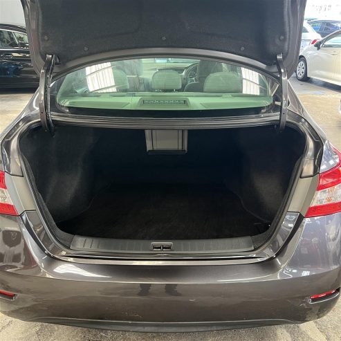 2012 Nissan Sylphy S / BACK CAMERA / 1800 CC Sedan Automatic EXTREMELY LOW MILEAGE