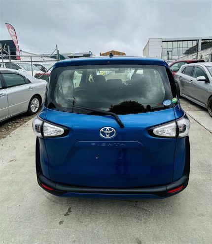 2018 Toyota Sienta Station Wagon Automatic 7 SEATER