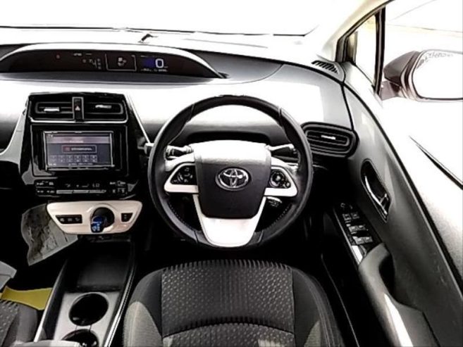 2018 Toyota Prius Hatchback Automatic