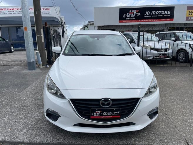 2016 Mazda Axela 1.6 Petrol Sedan Automatic Very Low Kms/ New Shape