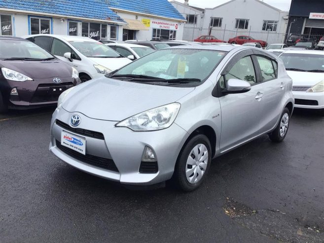 2014 Toyota Aqua HYBRID Hatchback Automatic