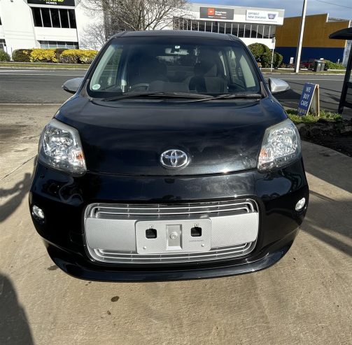 2014 Toyota Porte Hatchback Automatic 1.5LTR