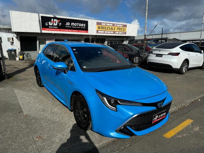 2019 Toyota Corolla Hybrid Low Kms with Radar Cruise/ Hatchback Automatic Hybrid/ Low Kms/ Bluetooth Audio/ Mags/ Heated Steering