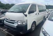 2018 Toyota Hiace 10 seater mini bus Van Automatic