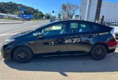 2015 Toyota Prius Hybrid S Model Sedan Automatic Hybrid/ Mags/ Rev. Camera