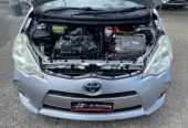 2013 Toyota Aqua S Push Button Start Hatchback Automatic Hybrid/ Push Button Start/ Bluetooth/ Keyless Entry