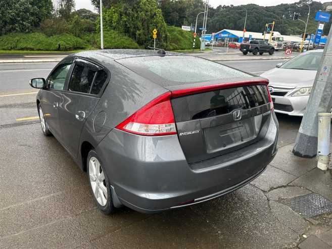 2009 Honda Insight Hybrid Low Kms with Rev. Camera/ All New Tyres/ Mags/ Black Interior Sedan Automatic 1 Year Warranty with 1 Year Roadside Service