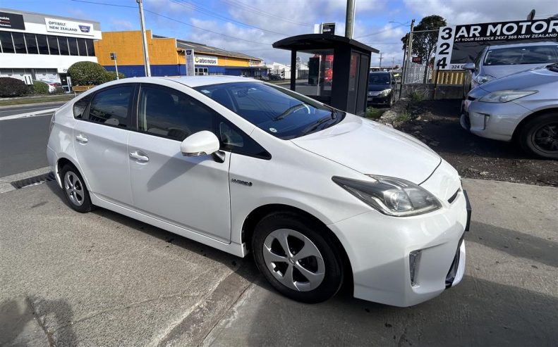 2015 Toyota Prius Hatchback Automatic HYBRID