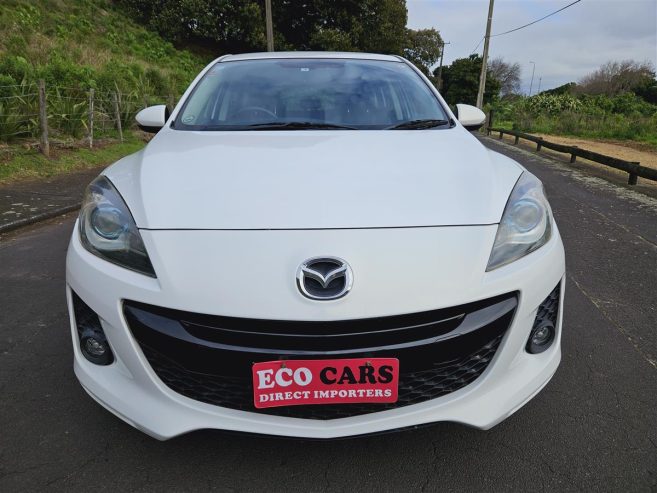 2013 Mazda Axela SKYACTIV 2.0S LEATHER Hatchback Automatic CRUISE CONTROL, PADEL SHIFT